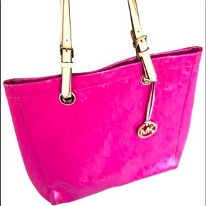 Michael Kors Pink shoulder bag MINT condition